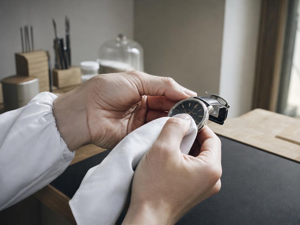 Produits d'entretien — horloger e-commerce