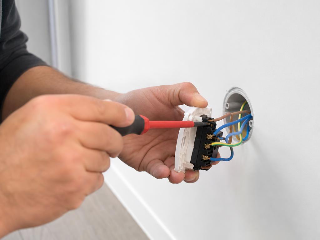 Rénovation complète — électricien
